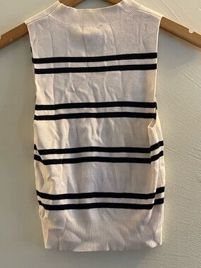 Express Cream Ribbed Sleeveless Top